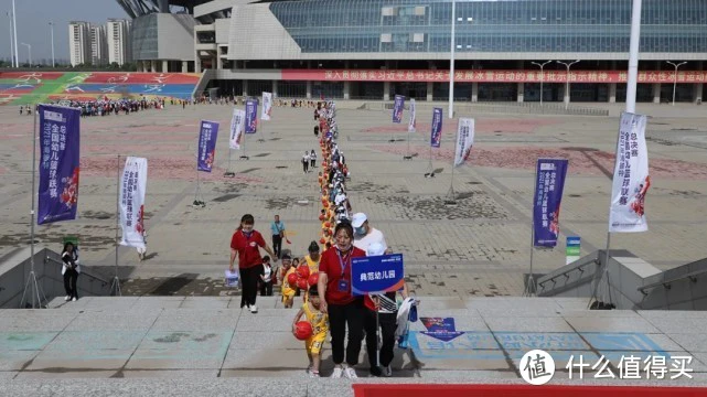 哪里可以学习到高级的篮球战术训练方法?_0